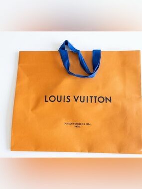 Louis Vuitton Paper Gift Shopping Bag